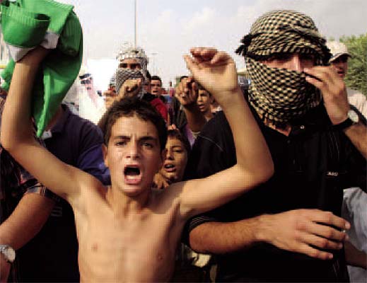 SUPPORTERS OF SADDAM HUSSEIN IN TIKRIT, NOVEMBER 5, 2006 16n1.jpg